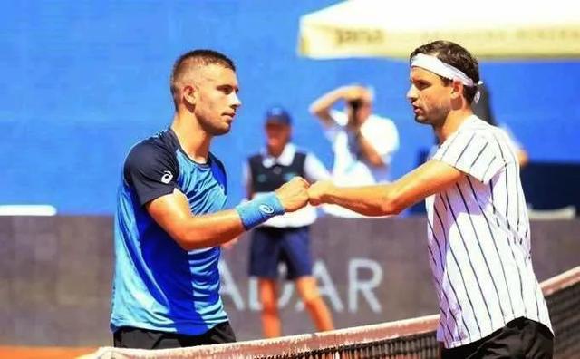 任何细微的 任何细微的