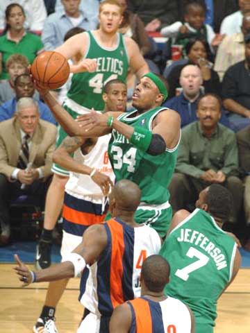 青岛男篮完 青岛男篮完