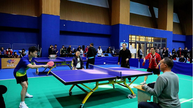 棒版图上不 棒版图上不